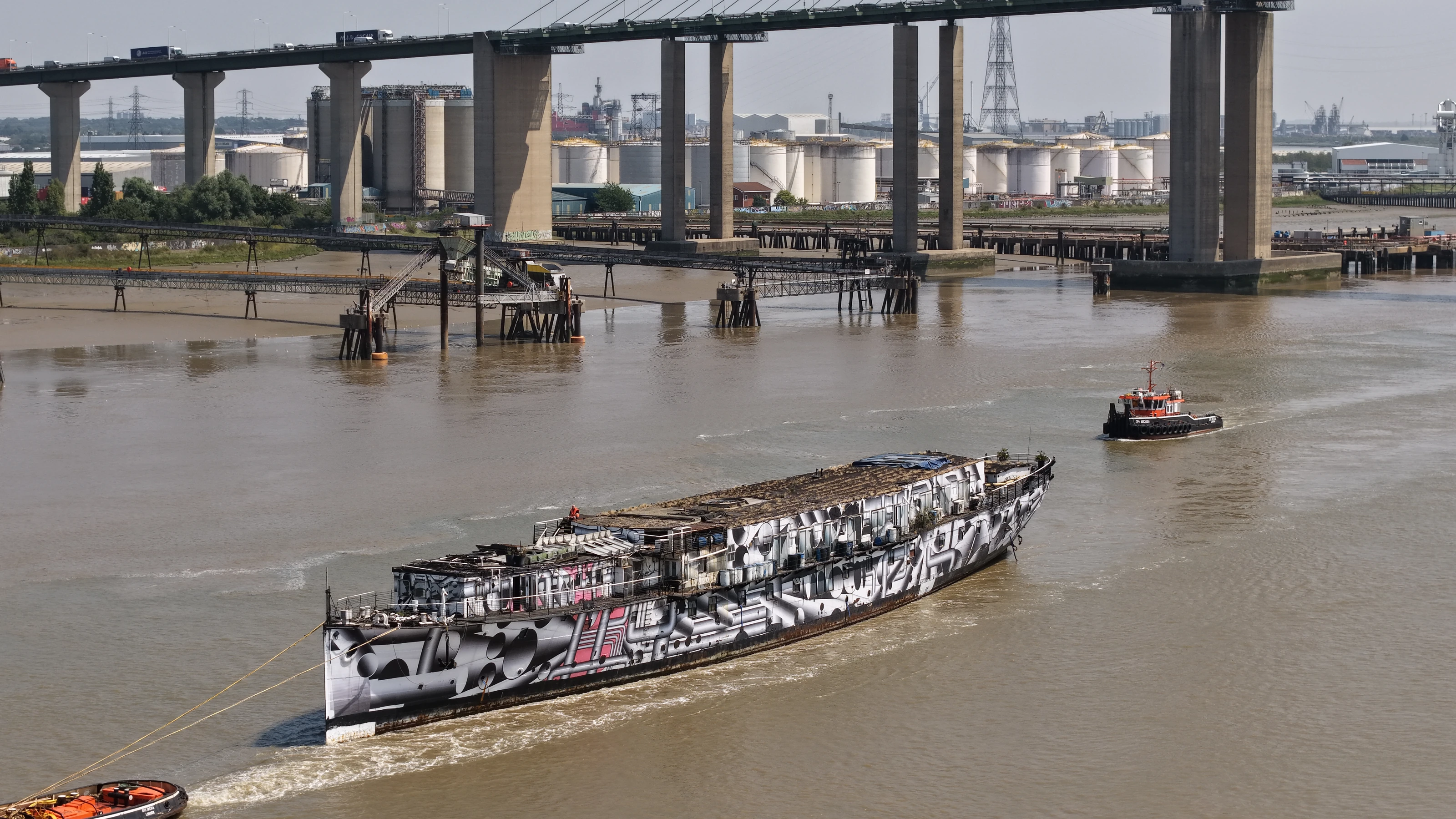 HMS President Under Tow